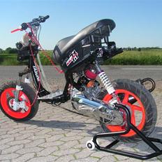 Yamaha bws Lc SD Evo 2 OPHUGGET