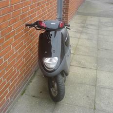 Yamaha jog givet til røde kors;)