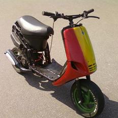 Piaggio Rastafari Zip [BYTTET]