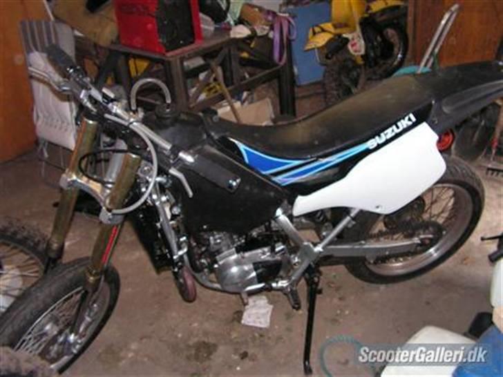 Suzuki smx  SOLGT - så er den færdig billede 4