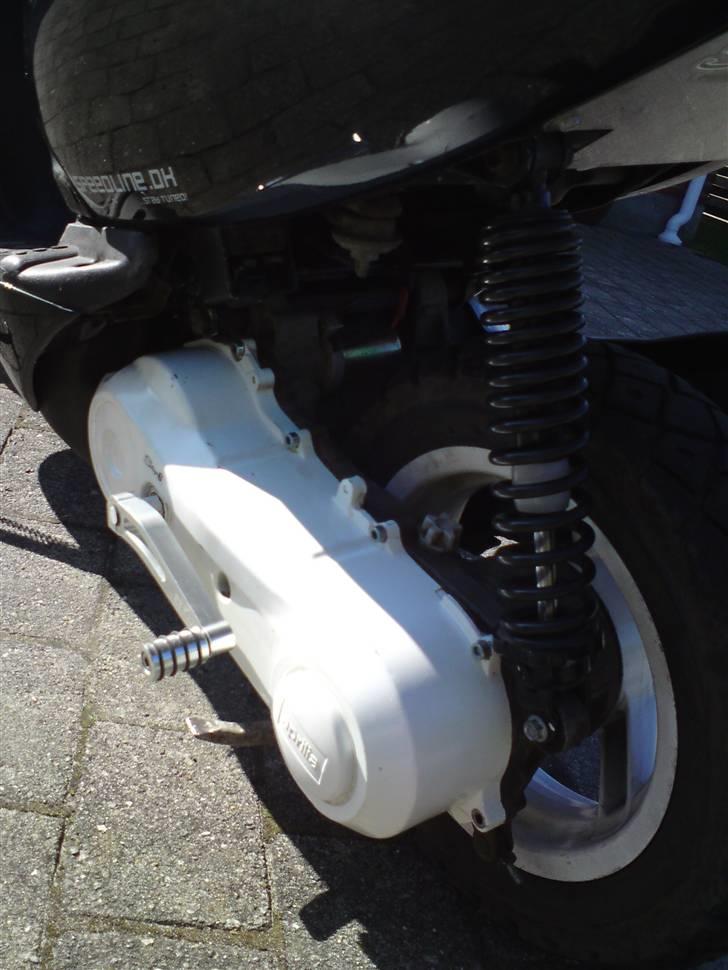 Aprilia Sonic SOLGT - HomeMade Dobbelt støttefod :D (kun den man skal træde på) billede 10