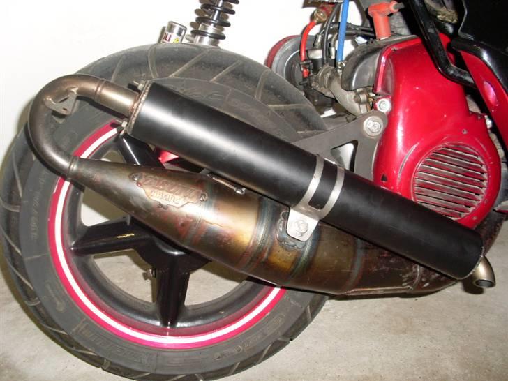 Yamaha bws spy // Solgt - lige malet den lange lyddæmper sort igen, nu er den pæn igen :) billede 8