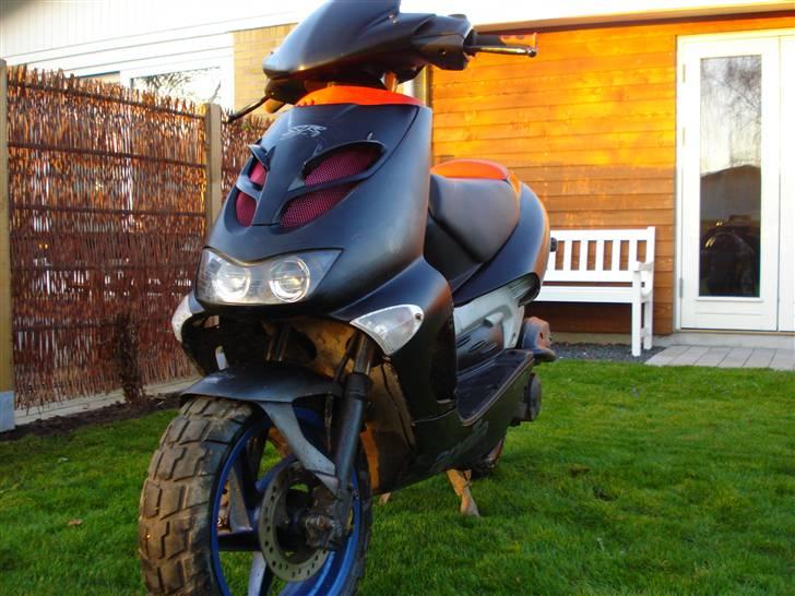 Aprilia sr 50 Ditech *SOLGT* billede 10