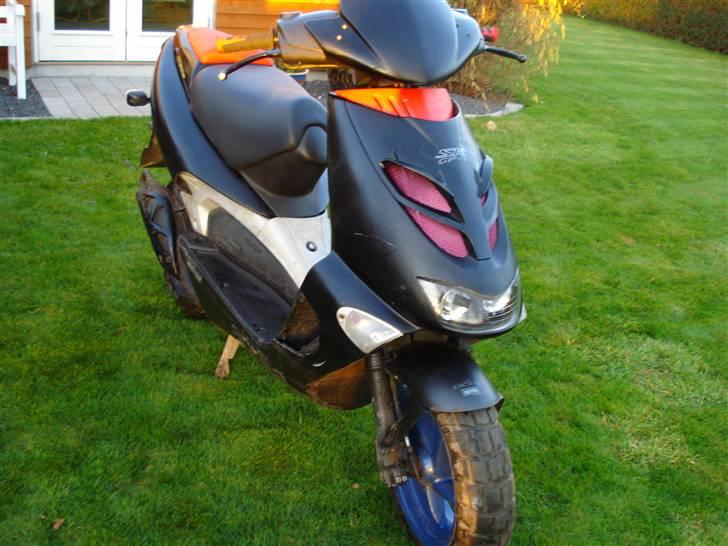 Aprilia sr 50 Ditech *SOLGT* billede 12