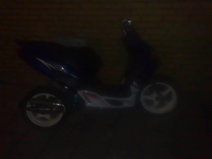 Yamaha jog R billede 10