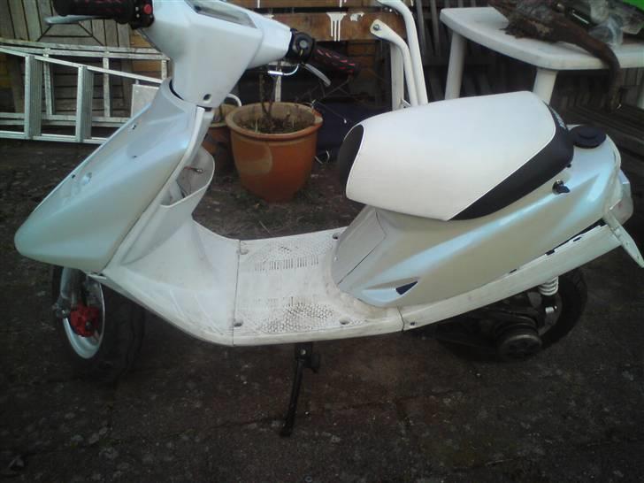 Yamaha jog as stjålet billede 2