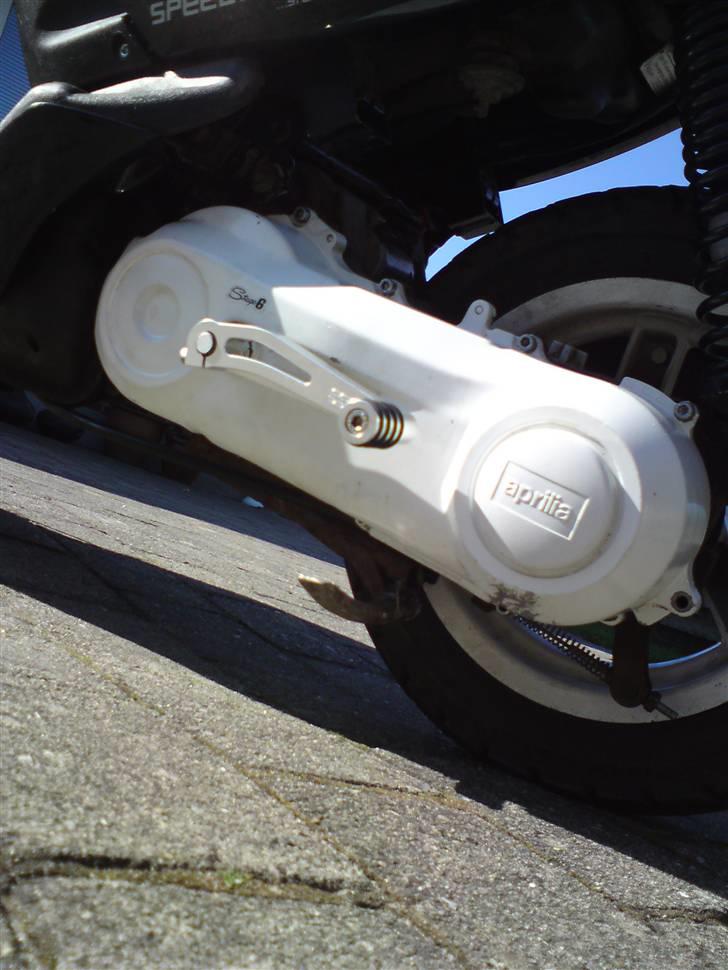 Aprilia Sonic SOLGT - HomeMade Dobbelt støttefod :D (kun den man skal træde på) billede 11