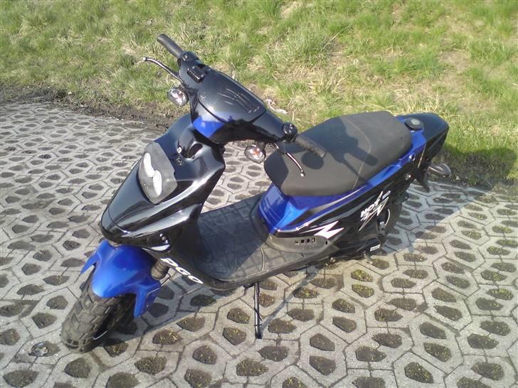 PGO Hot 50 billede 3