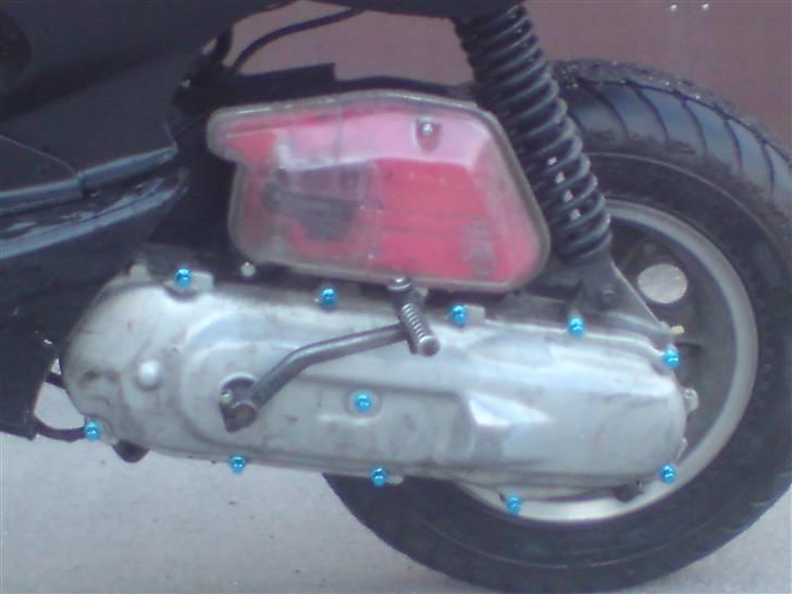 Yamaha BWS NG (SOLGT) - Kickstarteren med de blå skruer :) billede 5