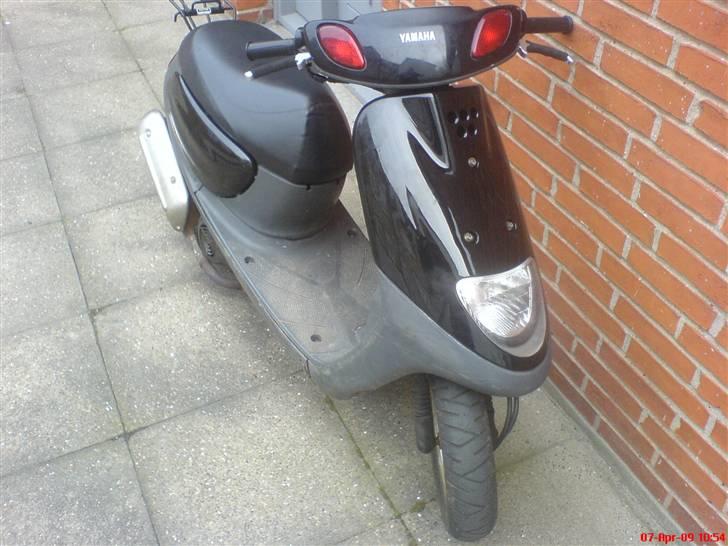 Yamaha jog givet til røde kors;) billede 1