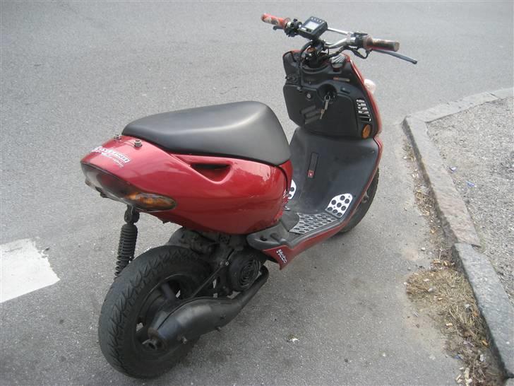 Aprilia Aprilia , Solgt billede 3