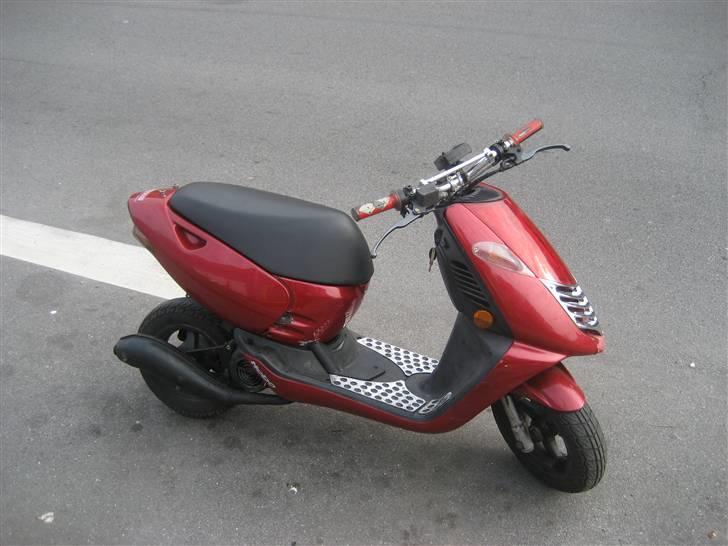 Aprilia Aprilia , Solgt billede 17