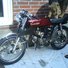 Yamaha yamaha 4 gear dx    FØR