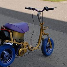 Yamaha Jog Fs. Solgt i dele !