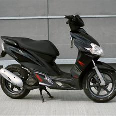 Yamaha Jog R " Jog-Pigen " SOLGT