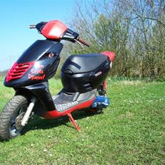 Aprilia sonic (the black devil)  væk:(