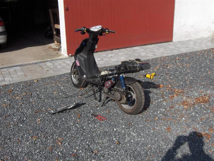 PGO Hot 50 AC Solgt! - Så er alt i motoren skiftet :P billede 9