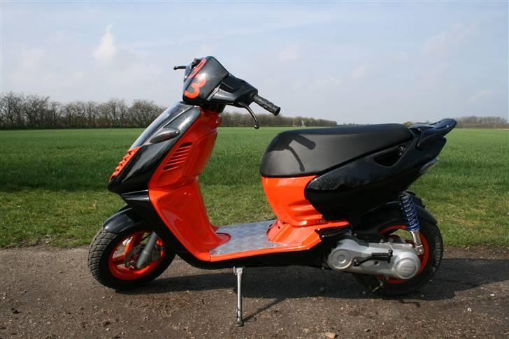 Aprilia Sonic GP billede 2