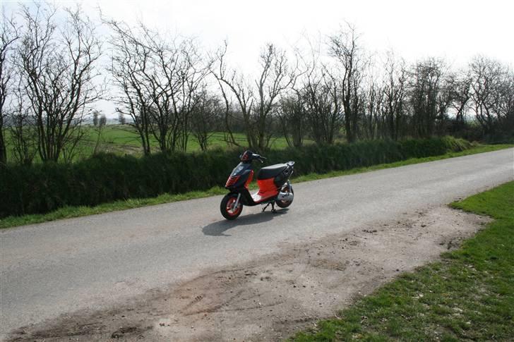 Aprilia Sonic GP - ser fed ud på afstand billede 11