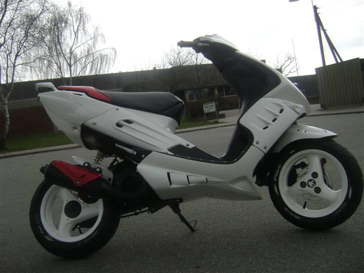 Peugeot Speedfight 2 (Byttet!) billede 12