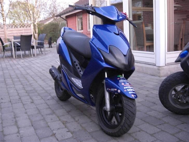 Yamaha Jog R LC [SOLGT] - Så kom den malet forlygte på, det er jo mega godt ud! 20/04 - 09 billede 20