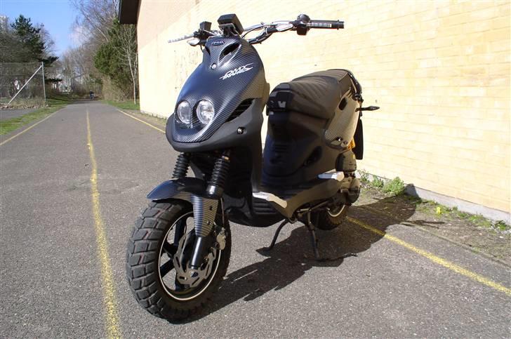 PGO PMX Naked Carbon SOLGT billede 6