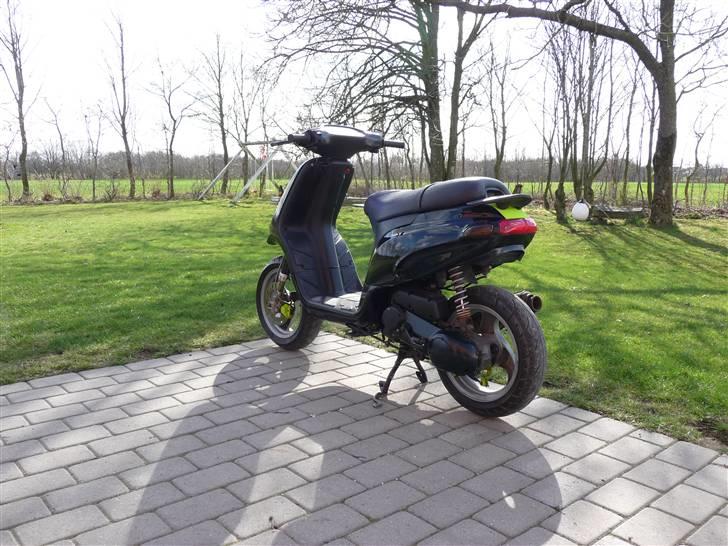 Piaggio typhoon Byttet billede 1