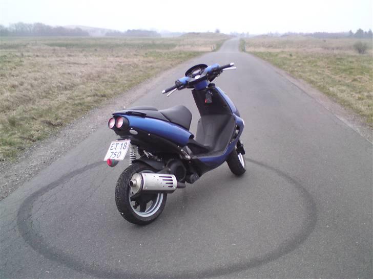 Aprilia SR 172 Racing billede 2