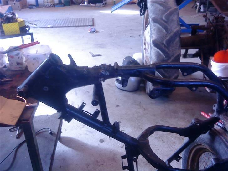 Suzuki rmx - så fik vi den hæftet sammen igen billede 8