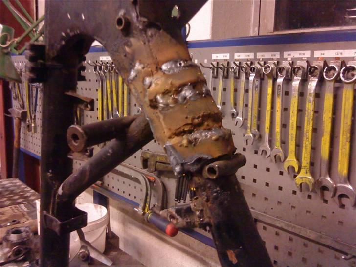 Suzuki rmx - lidt forstærking billede 9