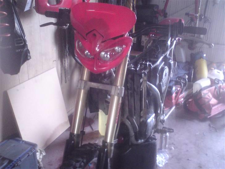 Suzuki Rmx BYTTET TIL SSR! - Rmx´en med en ny front. billede 2