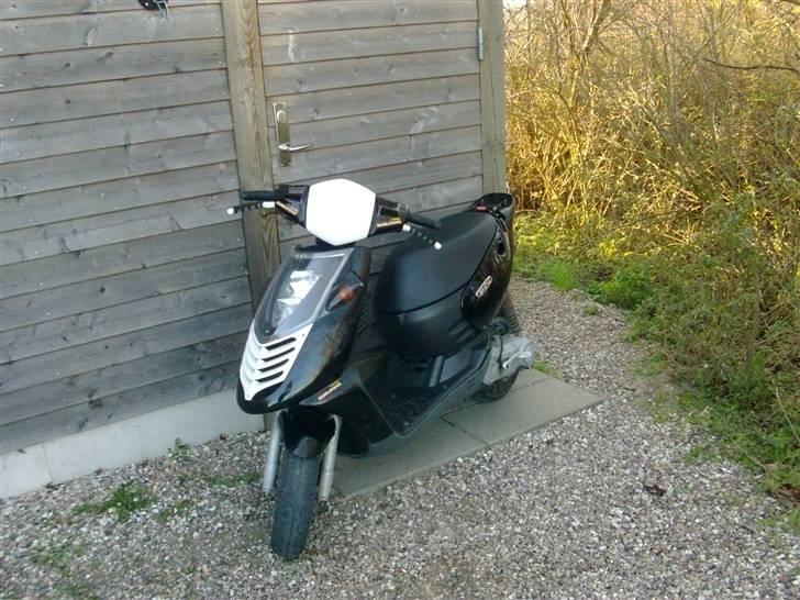 Aprilia Sonic TS LC //SOLGT// billede 4