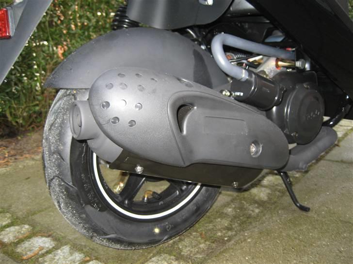 PGO Black Magic billede 8