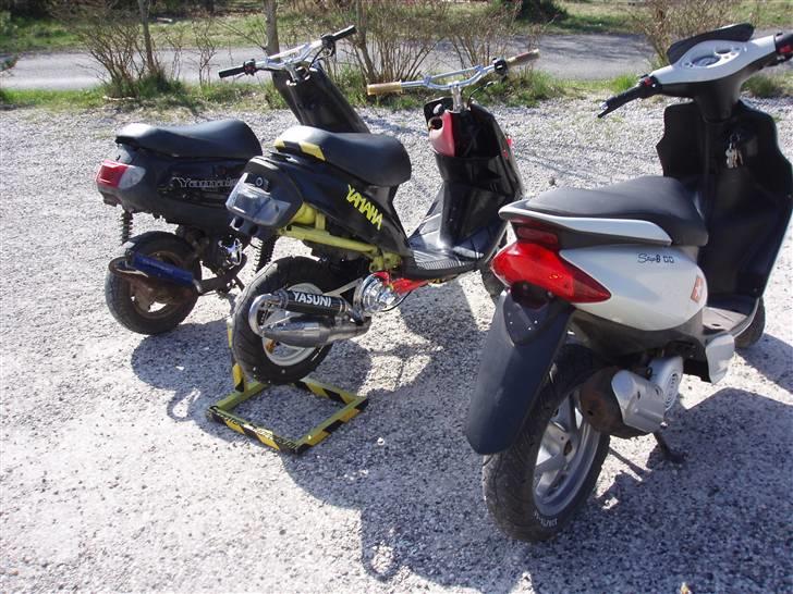 Yamaha jog space solgt 3700kr. - syndes det et er jog R´en da har den bedste røv hehe billede 4