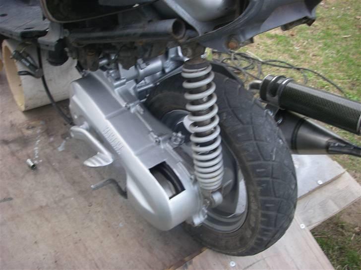 Yamaha jog space solgt 3700kr. billede 6