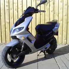 Peugeot Speedfight 2 LC (SOLGT)