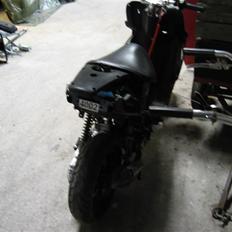Yamaha Aerox hugget op :)
