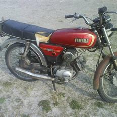 Yamaha 100cc (Solgt)