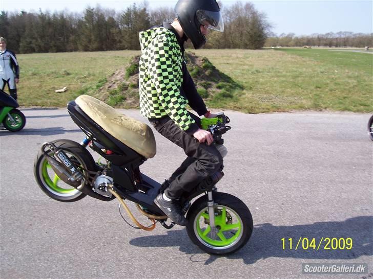 Yamaha slider lc skull (solgt) billede 14