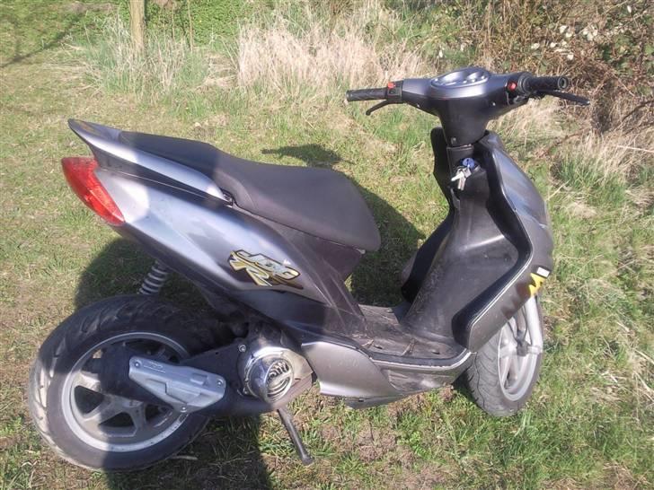 Yamaha Jog R *Solgt* billede 5