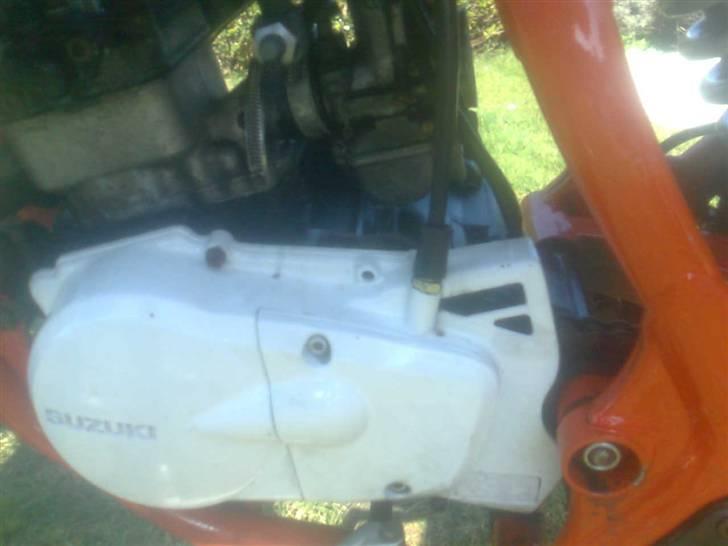 Suzuki RMX til salg 7500 kr  billede 4