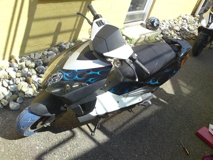 Keeway matrix (total skadet) :( billede 1