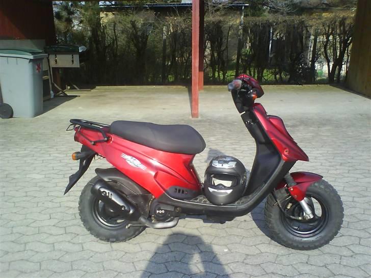 PGO hot 50  billede 2