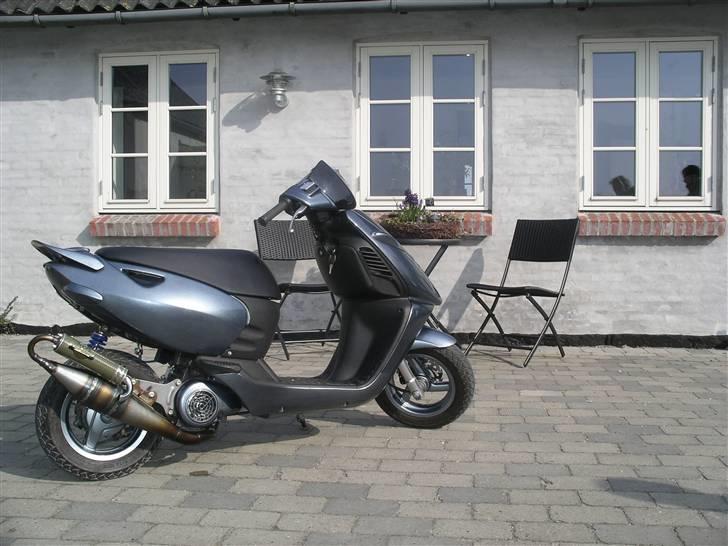 Aprilia sonic SOLGT billede 1
