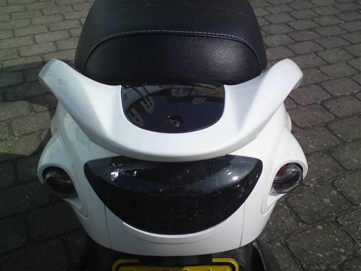 PGO White magic *SOLGT* billede 5