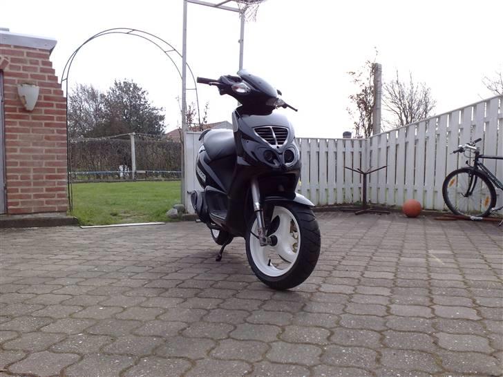 Piaggio NRG MC3->Givet til bror<- billede 8