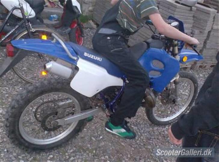 Suzuki RMX 70cc £C-DD - SOLGT!!! billede 6