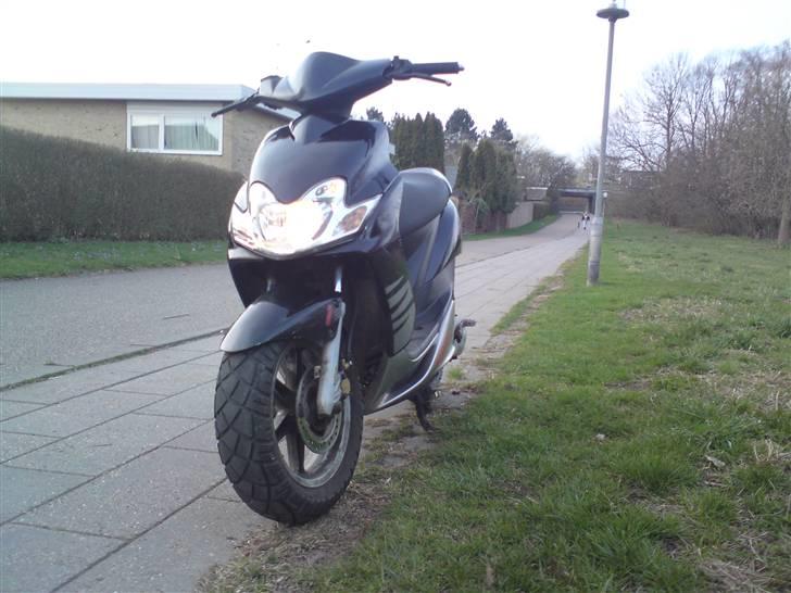 Yamaha jog r // Black edition // billede 4