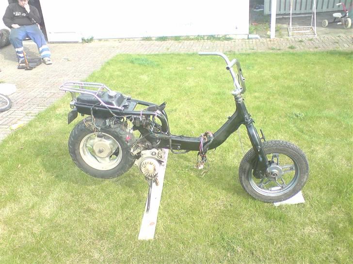 Suzuki Fz / hot (SOLGT) billede 4