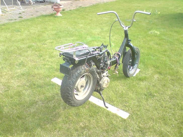 Suzuki Fz / hot (SOLGT) billede 5